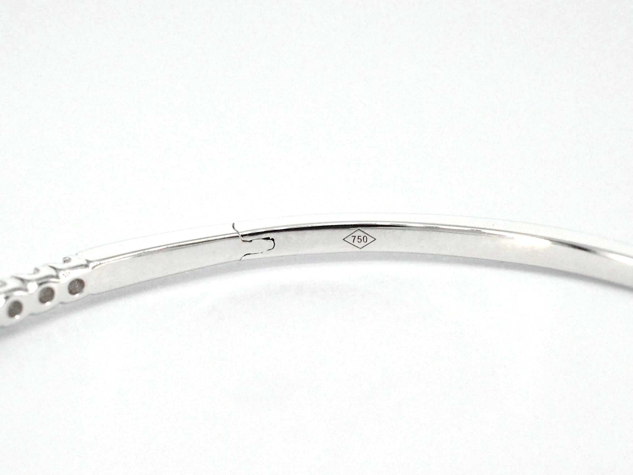 Witgouden armband met 33 diamanten – 0.50 ct
