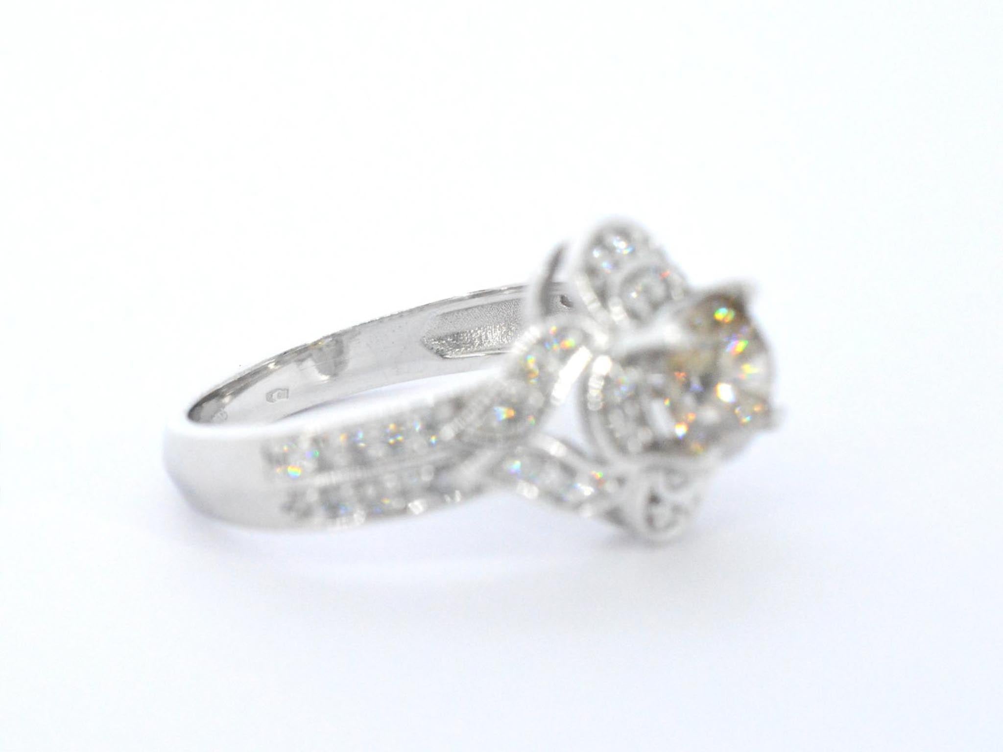 Gouden ring met diamanten