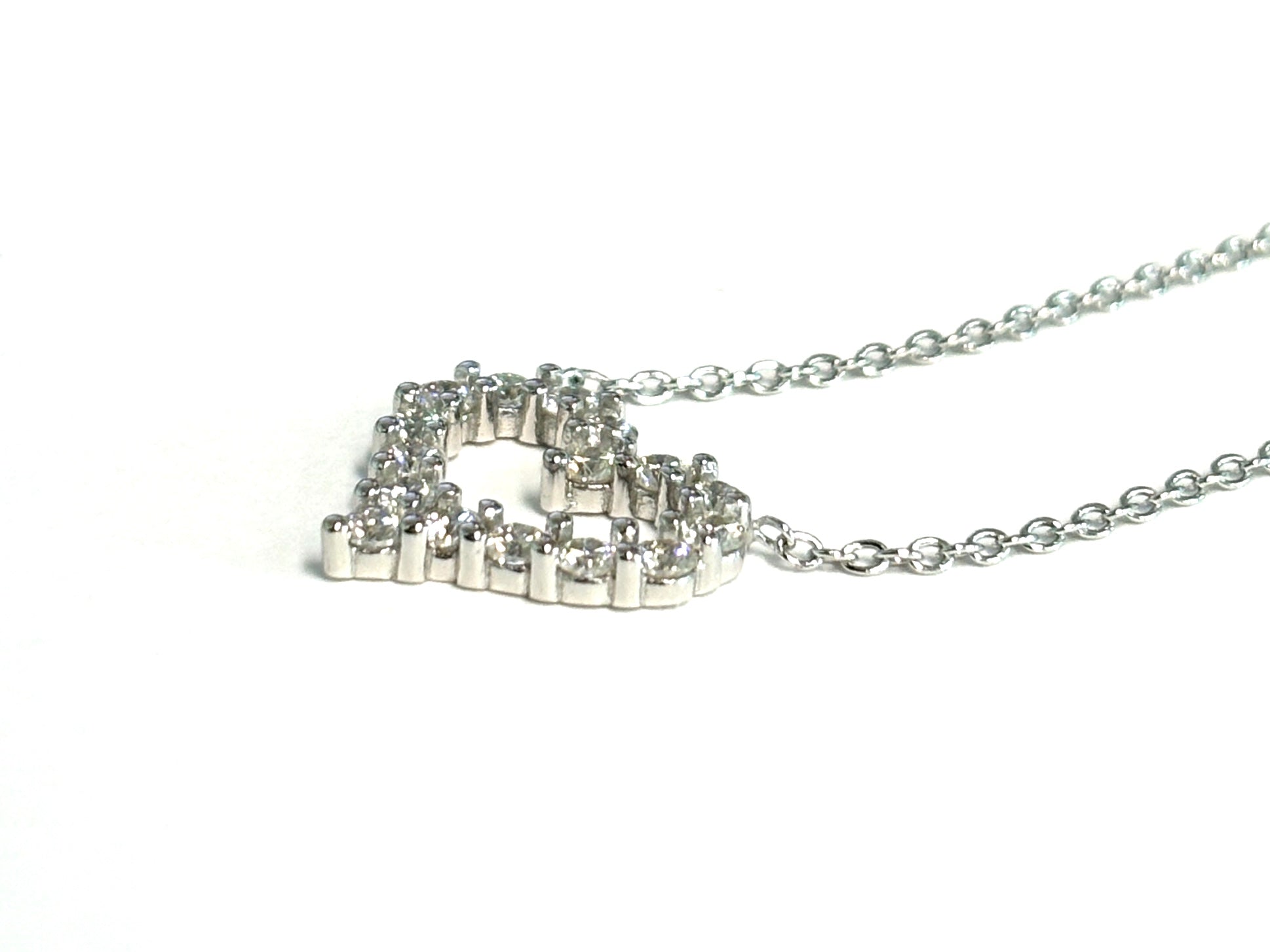 Gewilde hart ketting met briljanten