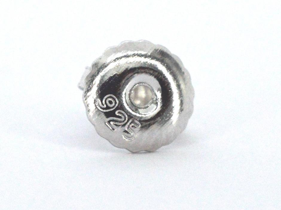 Hartvorm oorbellen van hoge kwaliteit met briljanten