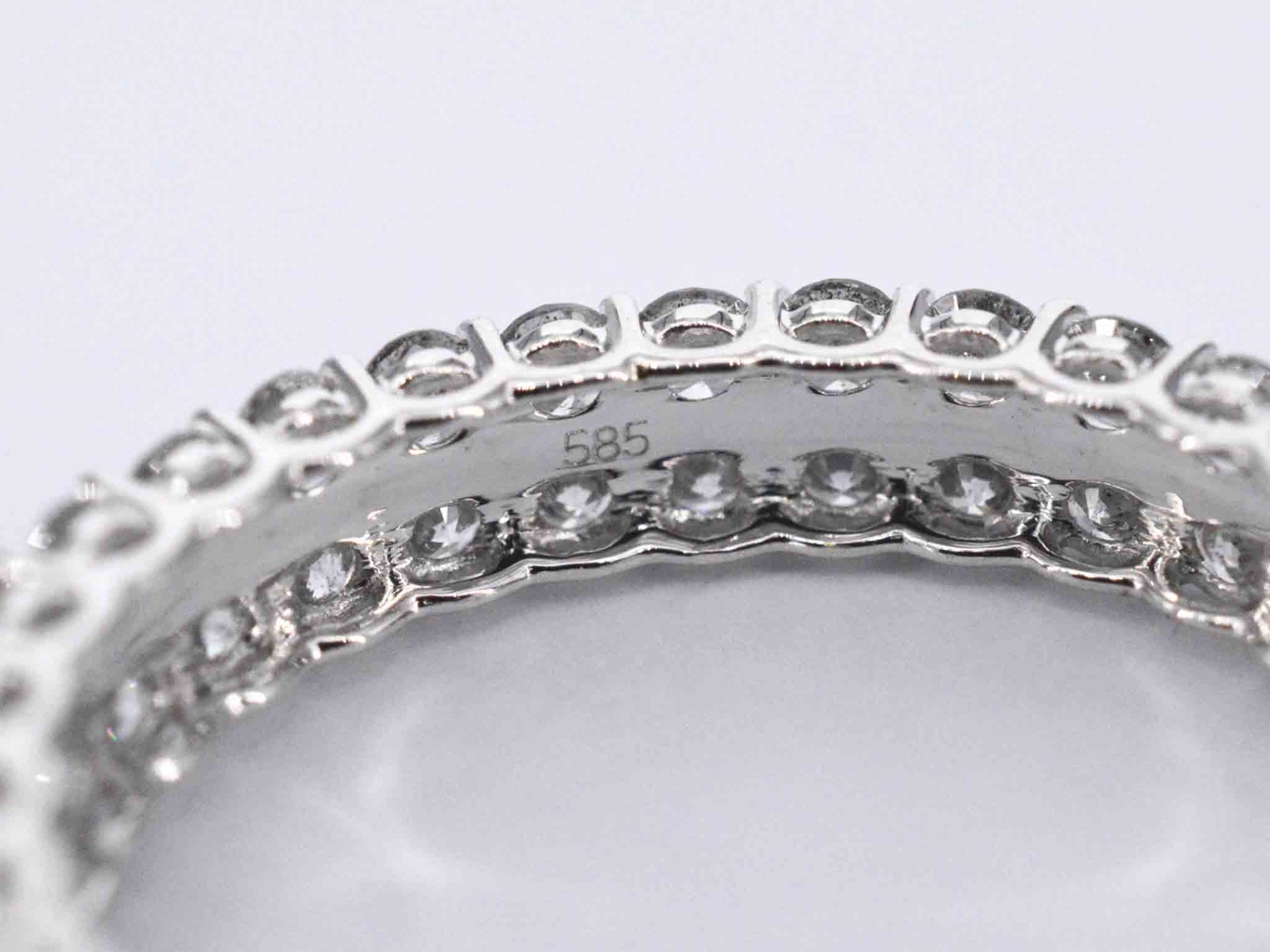 Witgouden eternity ring met diamanten – 2.00 ct