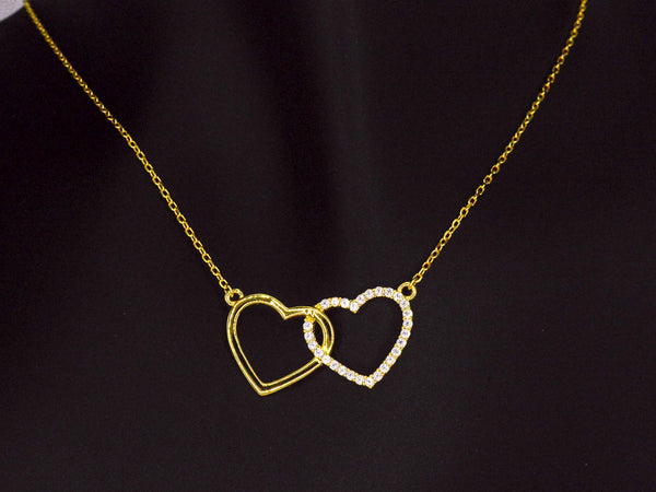 18 karaat witgouden schakelarmband, gezet met 0.60 ct natuurlijke briljant geslepen diamanten