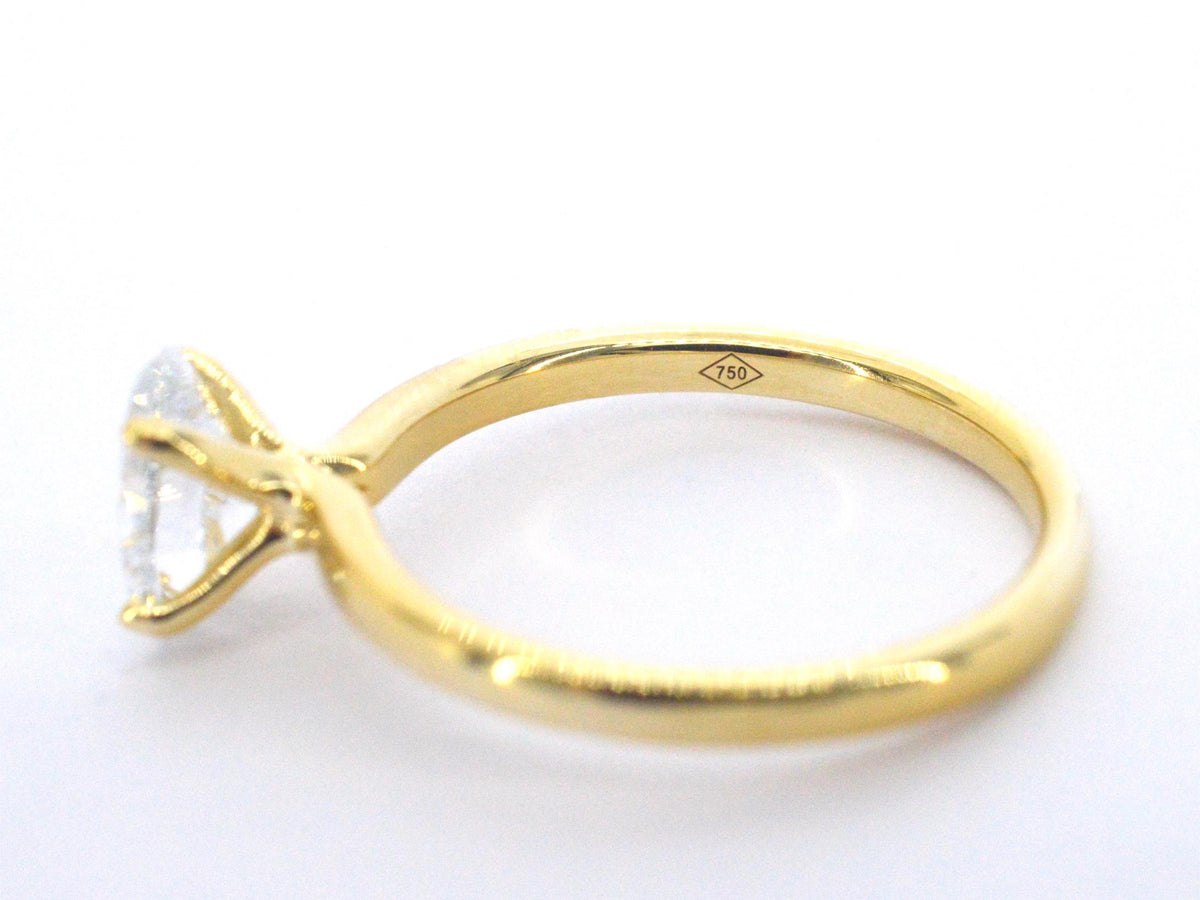 Gouden solitair ring met een ovaal van 1.00 carat